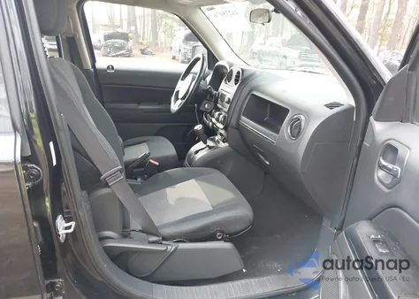 2011 Jeep Patriot Sport z USA, uszkodzony, nr VIN 1J4NF1GB8BD191805